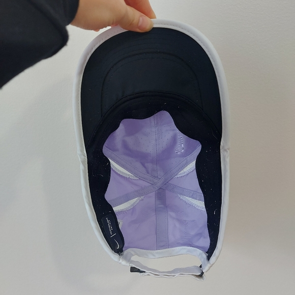 NIKE Purple Featherlight Dri-fit Running Hat - Picture 5 of 9
